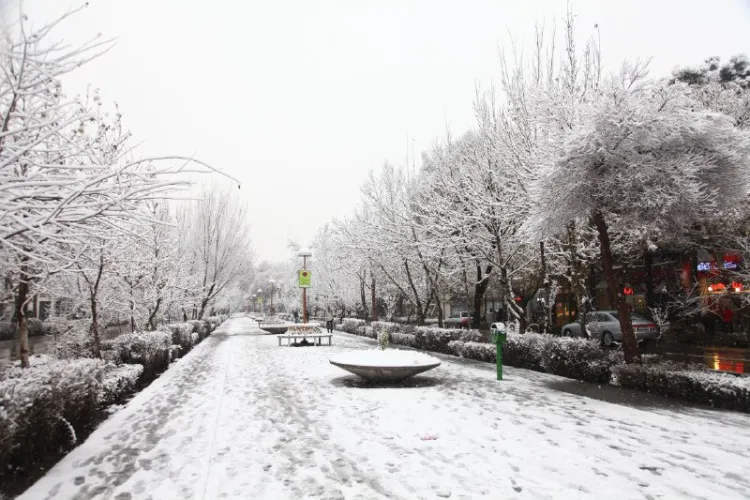 سفر به کاشان در زمستان