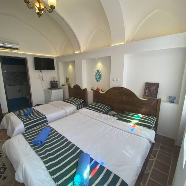 اتاق رهی معیری