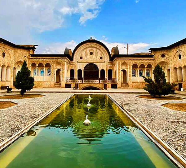 خانه‌های تاریخی کاشان