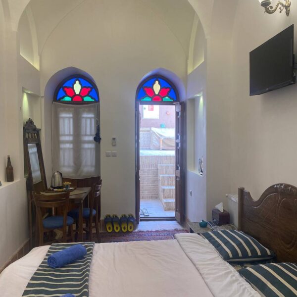 اتاق پروین اعتصامی