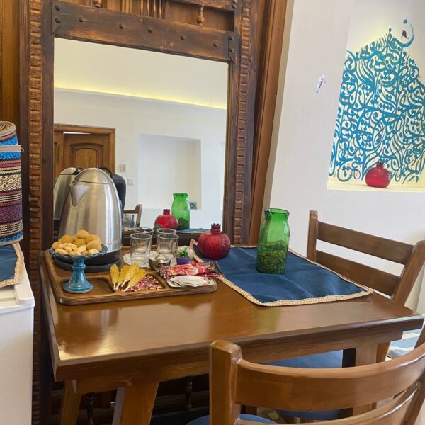 اتاق فروغ فرخزاد